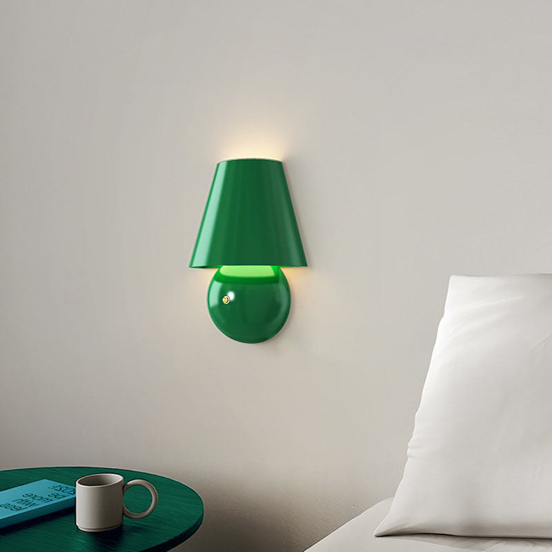 Frendorf | TrapeLux LED Wandleuchte | Modernes Trapez-Design | Eisen & Acryl | Warmweißes Licht