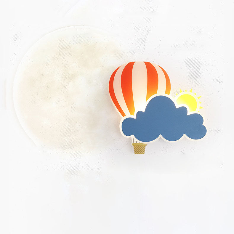 Frendorf | SkyDream LED Wandleuchte | Kreatives Heißluftballon- & Wolkendesign | Für Kinderzimmer | Warmweißes & Weißes Licht