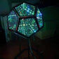 Frendorf | Novahedron LED Tischlampe | Unendliche Dodekaeder-Optik | Stimmungslicht | Kunstvolle Dekoration
