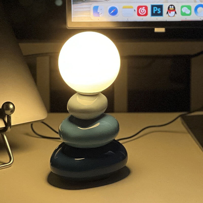 Frendorf | Pebluxe Minimalistische LED Tischlampe | Keramik & Glas | USB-Anschluss | Elegante Beleuchtung für Zuhause & Büro