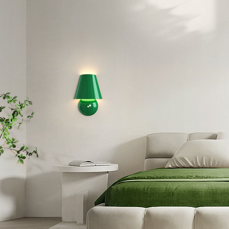 Frendorf | TrapeLux LED Wandleuchte | Modernes Trapez-Design | Eisen & Acryl | Warmweißes Licht