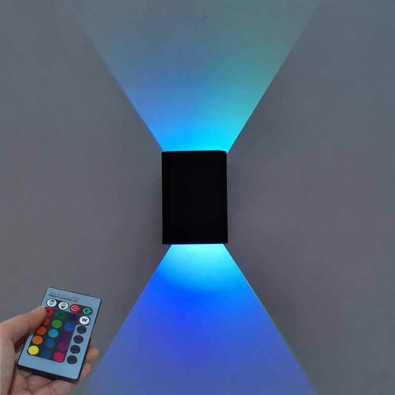 Frendorf | GlowSquare Moderne Aluminium LED Wandleuchte | RGB & Weißlicht | Quadratisches Design | Stimmungslicht