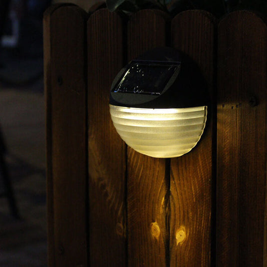 Frendorf | SolarArc LED Wandleuchte | Halbkreisdesign | Solarbetrieben | Außenlampe für Garten & Zaun | 6 LEDs