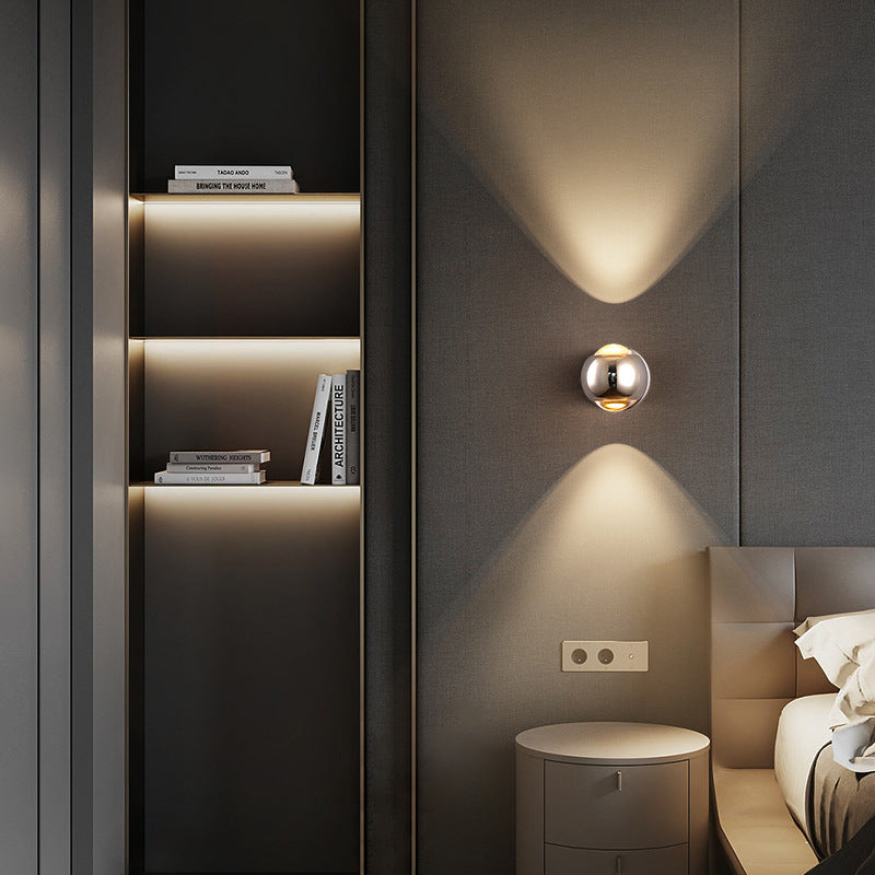 Frendorf | Arcano LED Wandleuchte | Nordic Design | Halbrundes Aluminium | Up-Down Beleuchtung für Schlafzimmer