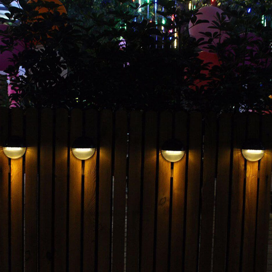 Frendorf | SolarArc LED Wandleuchte | Halbkreisdesign | Solarbetrieben | Außenlampe für Garten & Zaun | 6 LEDs