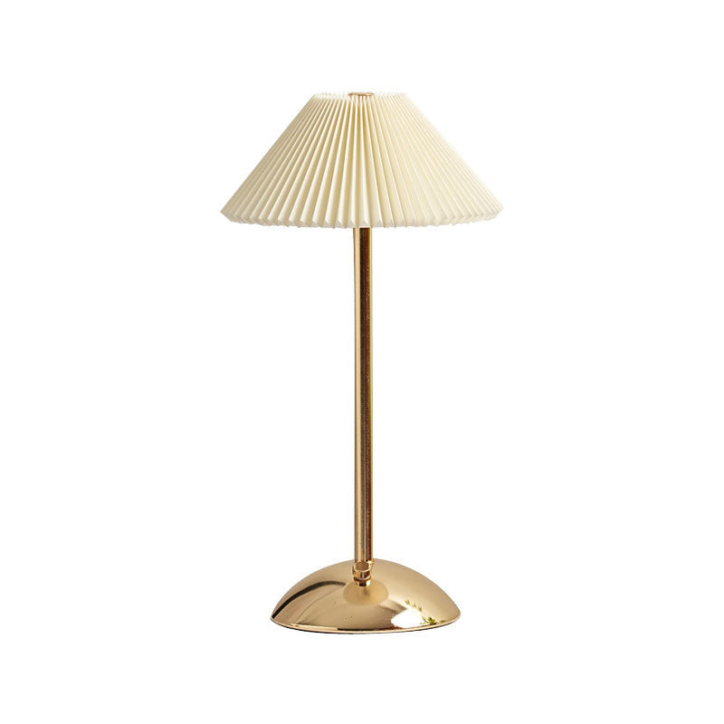 Frendorf | GlowVibe Skandi LED Tischlampe | Wiederaufladbar | Stoffschirm mit Falten | Kabellos | Stimmungslicht | Nachttischlampe