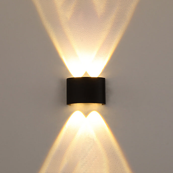 Moderne Außen-Arc-Oben-und-Unten-Scheinwerfer LED Außenwandleuchte wasserdicht