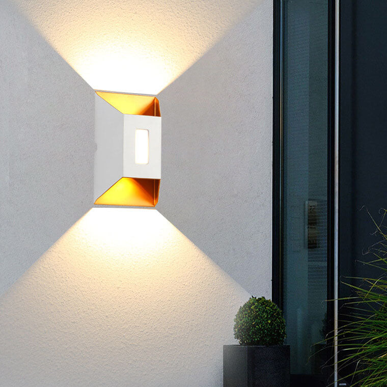 Frendorf | Luxorma ArcLume Außenwandleuchte | Modernes Design | Wasserdicht | Aluminium | LED für Terrassen