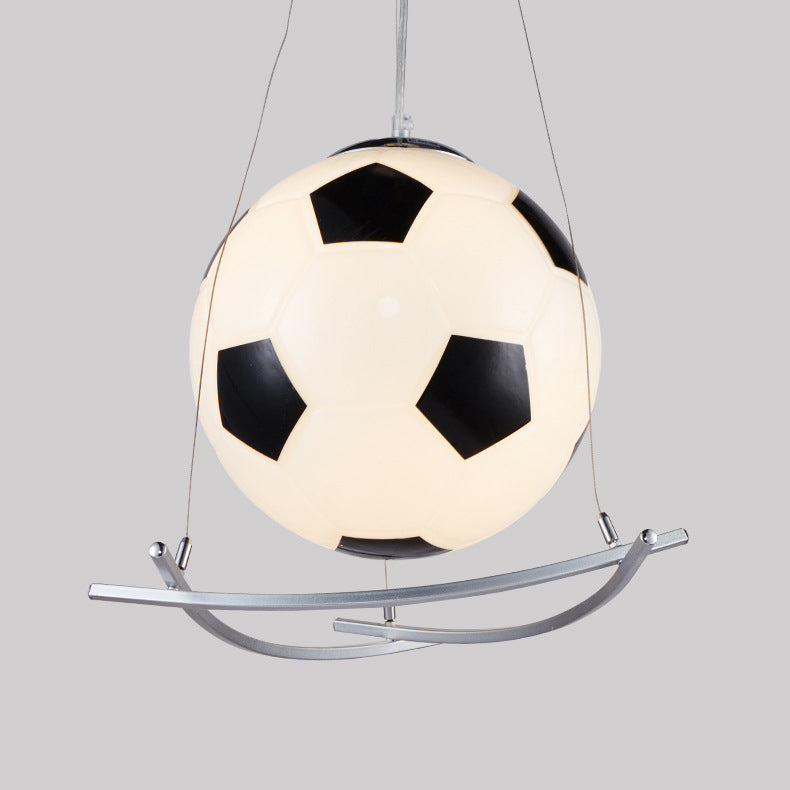Frendorf | GoalLight Fußball Kinderzimmer Pendelleuchte | Kreatives Design | Glas & Eisen | 1-flammige Hängeleuchte