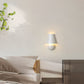 Frendorf | TrapeLux LED Wandleuchte | Modernes Trapez-Design | Eisen & Acryl | Warmweißes Licht