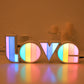 Moderne Art Deco wasserdichte PS LOVE Buchstaben LED Tischlampe für das Schlafzimmer
