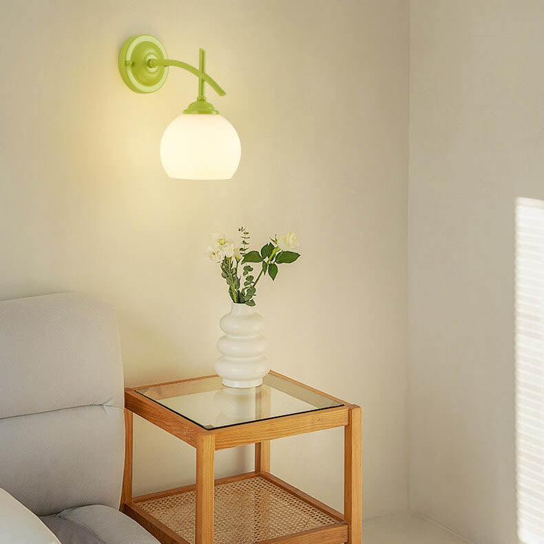 Modern Art Deco Round Glass Metal 1-Light Wall Sconce Lamp For Bedroom