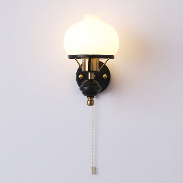 Frendorf | GeoLuxe Französische Geometrische Wandlampe | Eisen & Glas | 1-Licht Design für Wohnzimmer