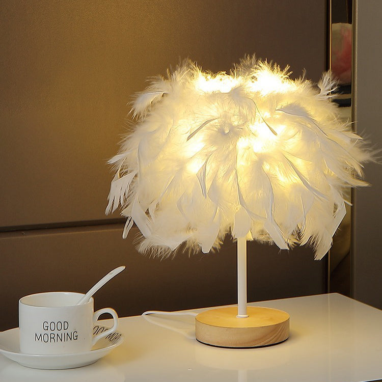 Moderne Art Deco Federweben Holzsockel USB wiederaufladbare LED Tischlampe für das Schlafzimmer