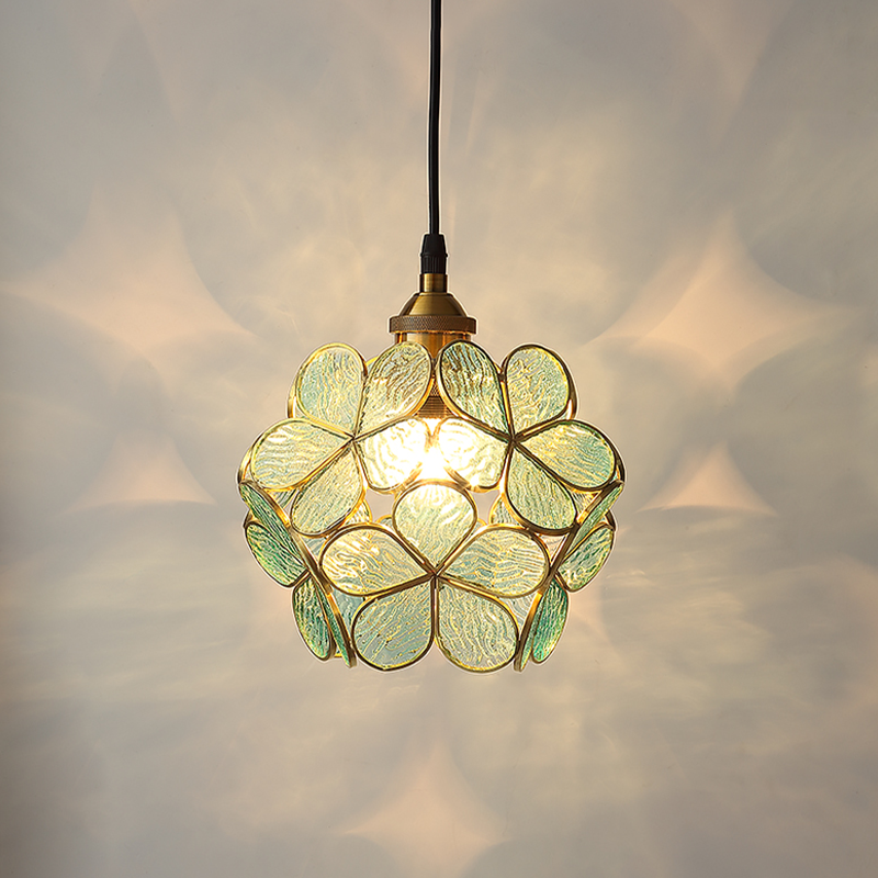 Frendorf | PetalGlow Glasblütenblatt-Pendelleuchte | Nordischer Stil | Elegantes Design für Ess- & Wohnzimmer