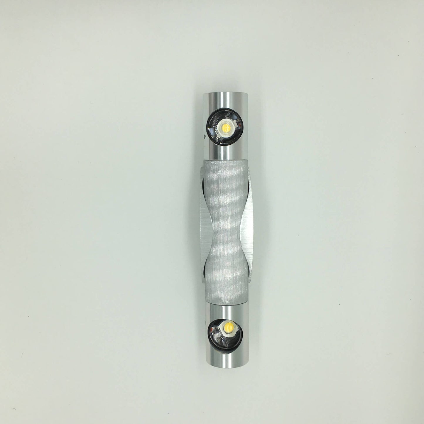 Frendorf | CylindraGlow LED Wandleuchte | Modernes Rotierendes Design | Aluminium Zylinder | Farbwahl | 2-6W