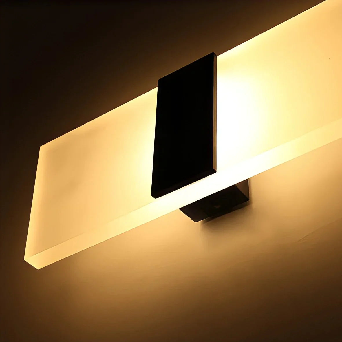Ramos - Stilvolle Lampe mit Bewegungssensor | Vielseitig