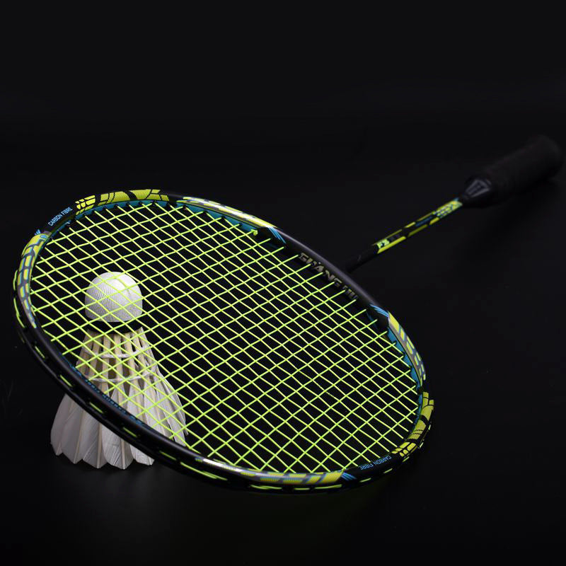 Frendorf | Offensive Badmintonschläger mit sekundärer Verstärkung aus 32 Pfund Kohlefaser