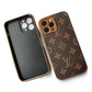 Frendorf | SOFT LUXURY LV IPHONE HÜLLE MIT GOLDENEM RAND