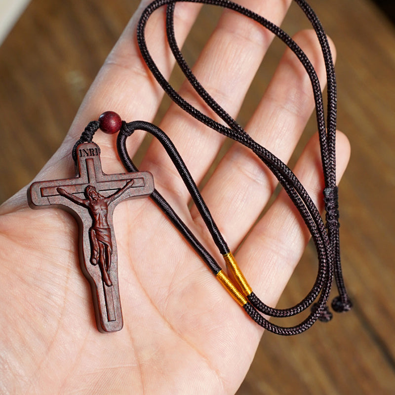 Frendorf | Jesus-Kreuz-Halskette aus Holz