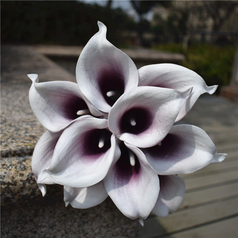 10 marineblaue Calla-Lilien PU Real Touch Blumen Hochzeitsdekoration Sträuße Tischdekoration Kunstblumen Wohnkultur