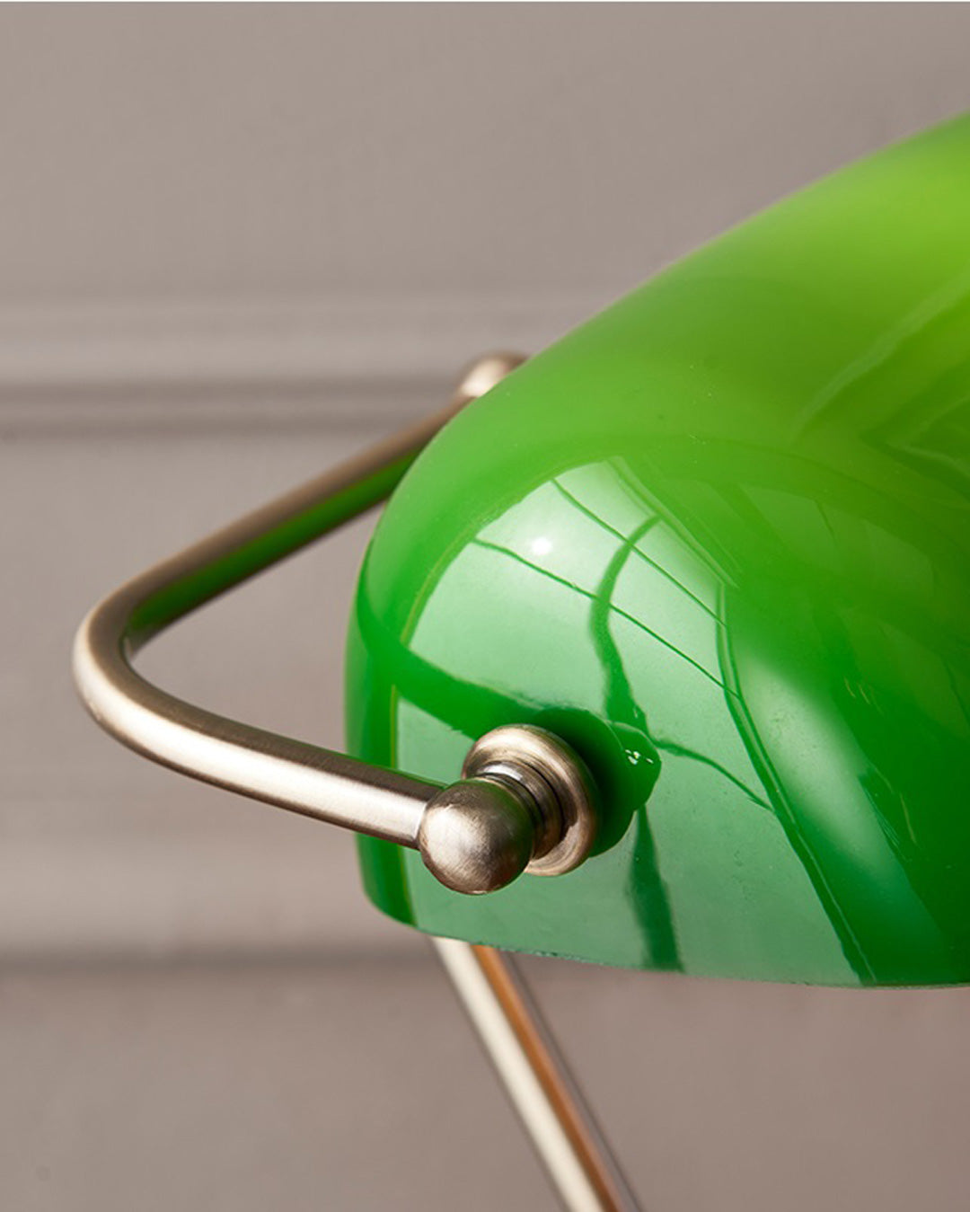 Klassische Bankierlampe
