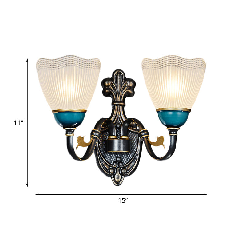 Frendorf | 1/2-Head Scalloped Pleated Wandleuchte Traditionelle Schwarze Rippenglas Wandleuchte mit Kurvigen Arm