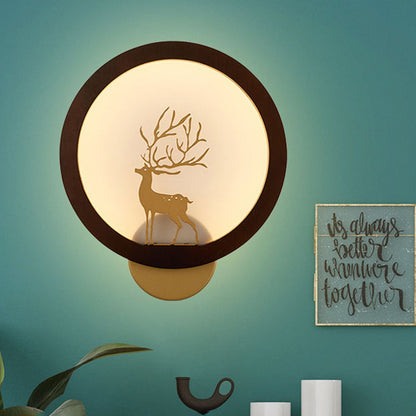 Frendorf | Houten Halo Ring Muurverlichting Hedendaags Zwart/Beige LED Wandlamp met Sika Hert Silhouet
