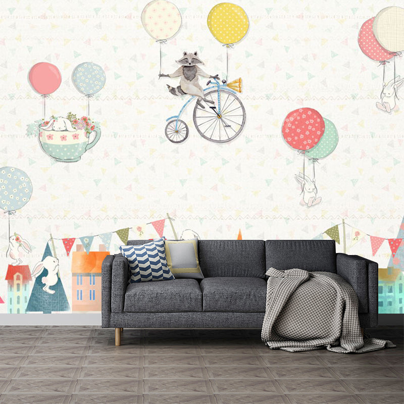 Frendorf | Benutzerdefinierte Illustrations-Luftballon-Wandmural-Aufkleber für das Kinderzimmer in Beige, personalisierte Größe verfügbar