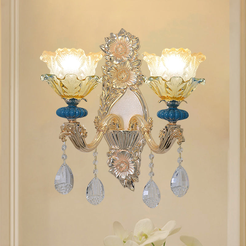 Frendorf | 1/2-Bulb Bloemen Wandlamp Armatuur Traditionele Gouden Afwerking Kristal Wandgemonteerde Verlichting