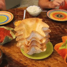 Frendorf | Blütenblattform Carbonstahl Backschüssel