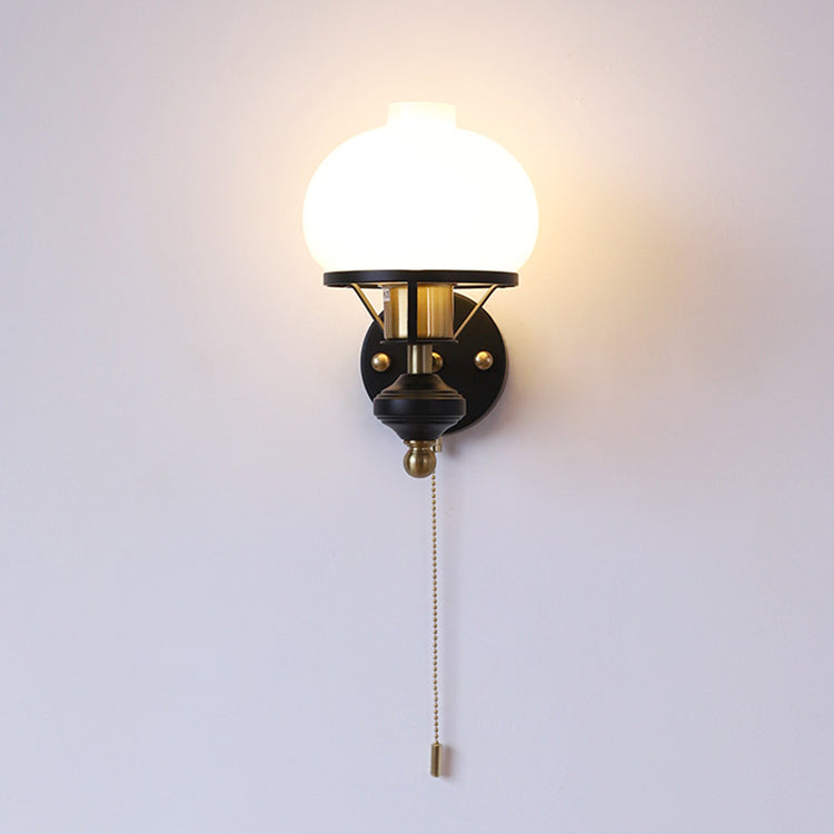 Frendorf | GeoLuxe Französische Geometrische Wandlampe | Eisen & Glas | 1-Licht Design für Wohnzimmer