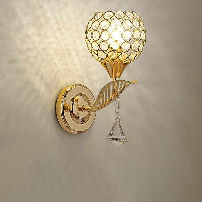 Zeitgenössische kreative Kristallkugel 1- Licht Wandlampe für das Wohnzimmer