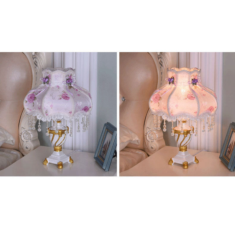 Frendorf | LaceLux Europäische Tischlampe | Stoff & Spitze | Elegante Harzfuß-Leuchte | Dekoration & Beleuchtung