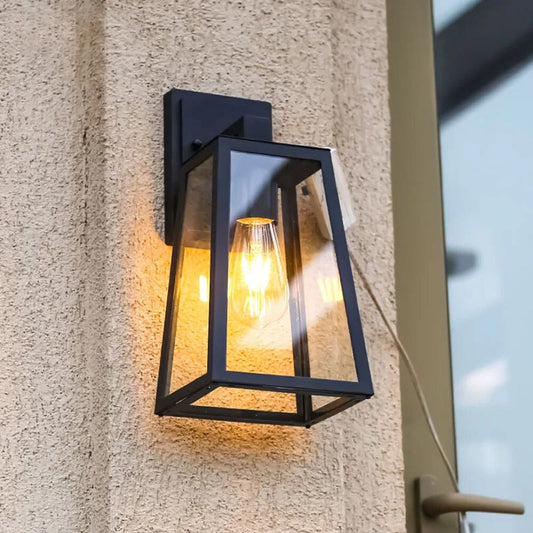 Frendorf | NovaGlow moderne Außenlampe für elegante Räume