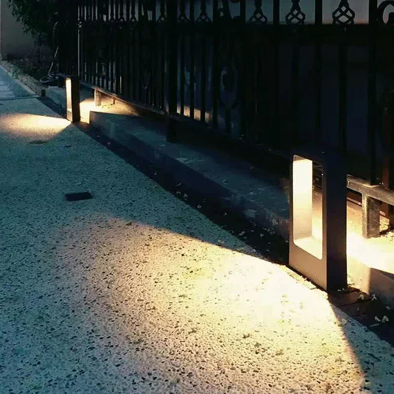 GardenGlow - LED Bodenbeleuchtung für Außen, Wetterfest, Gartenweg- und Terrassenbeleuchtung