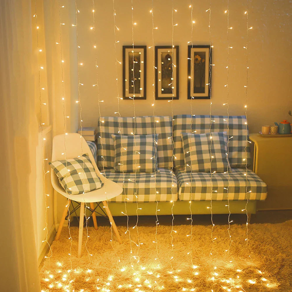 CelestiCurtain - Stilvolle Außenlichterkette für Garten und Terrasse