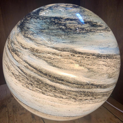 Mondlampe - Lunara - Kreative Nachtlampe - Sockel aus Buche - Glasdeckel