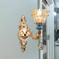 Frendorf | 2-lagige Blumen Kristall Wandlampen-Kit traditionelle 1/2-Lampe Nachttisch Wandmontage Beleuchtung in Gold