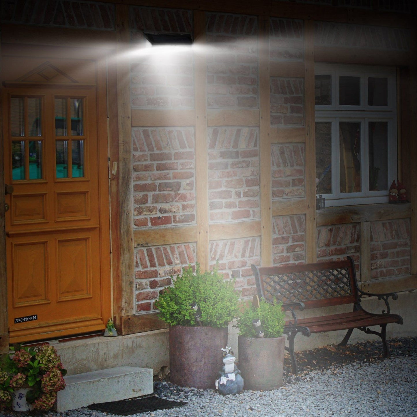 Frendorf | 118 LEDs Solar Wandlicht Außen Bewegungsmelder Lampe