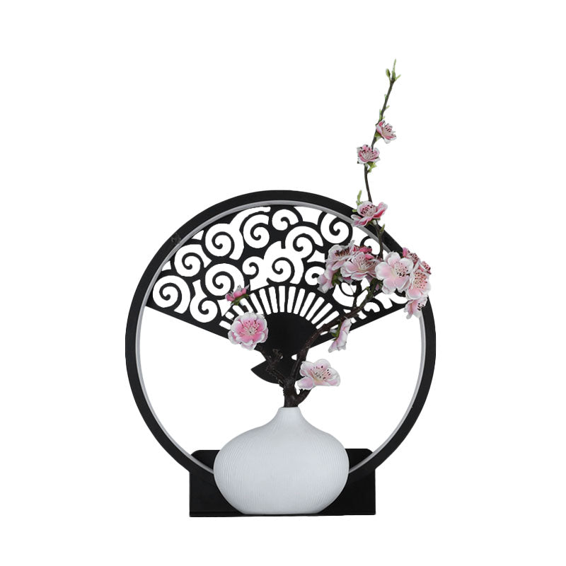 Frendorf | Gerundete Metallic Wandmural Lampe Oriental LED Schwarze Wandmontierte Lichtinstallation mit Ventilator und Pflaumenmuster, Warm/Weißes Licht