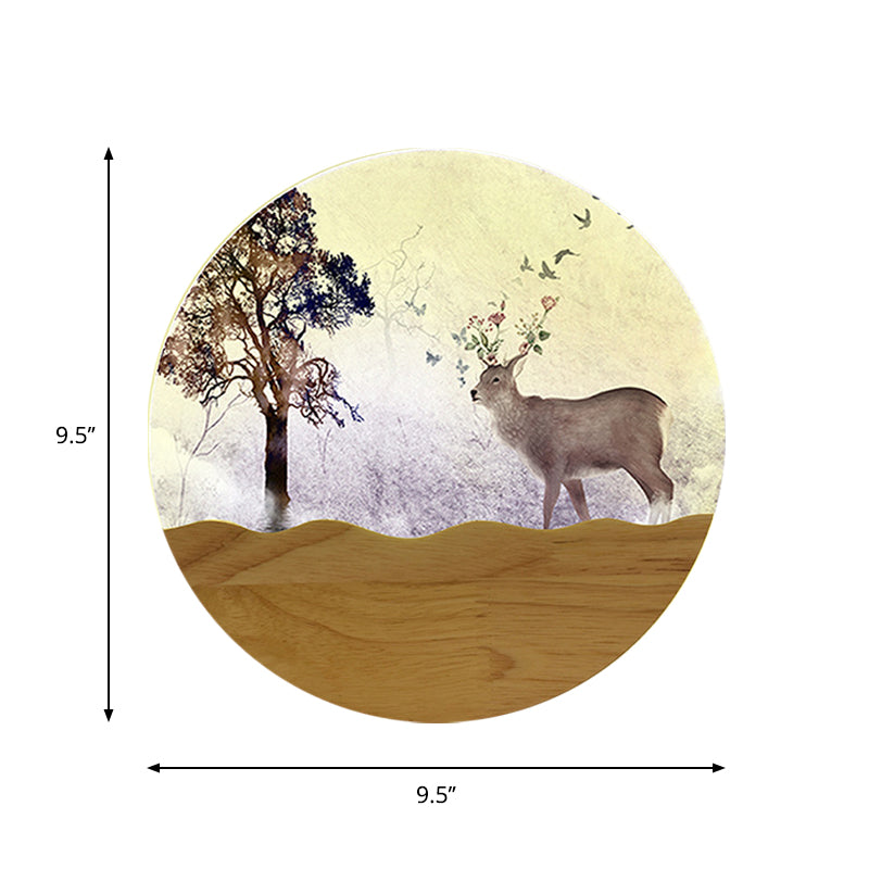 LED Nachttisch Wandbeleuchtung Idee Minimalistischer Stil Holz Elch Reh und Baum Muster Wandlampe mit runder Metallabdeckung