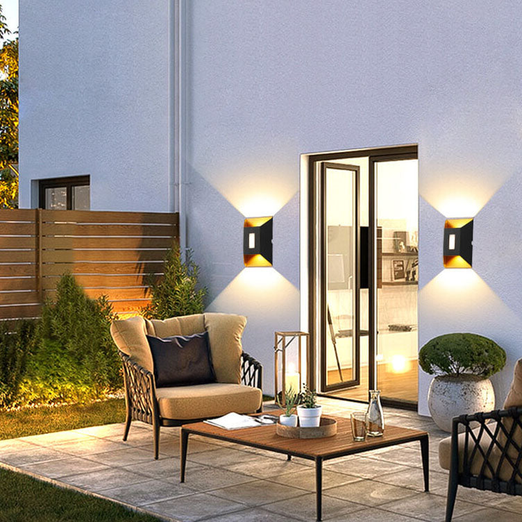 Frendorf | Luxorma ArcLume Außenwandleuchte | Modernes Design | Wasserdicht | Aluminium | LED für Terrassen