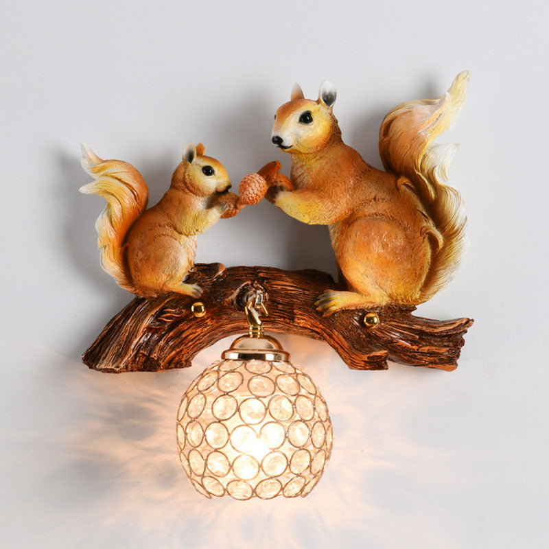 Frendorf | Crystanova Wandleuchte | Kreatives Eichhörnchen-Design | Kristall-Details | 1-flammige Lampe für Schlafzimmer