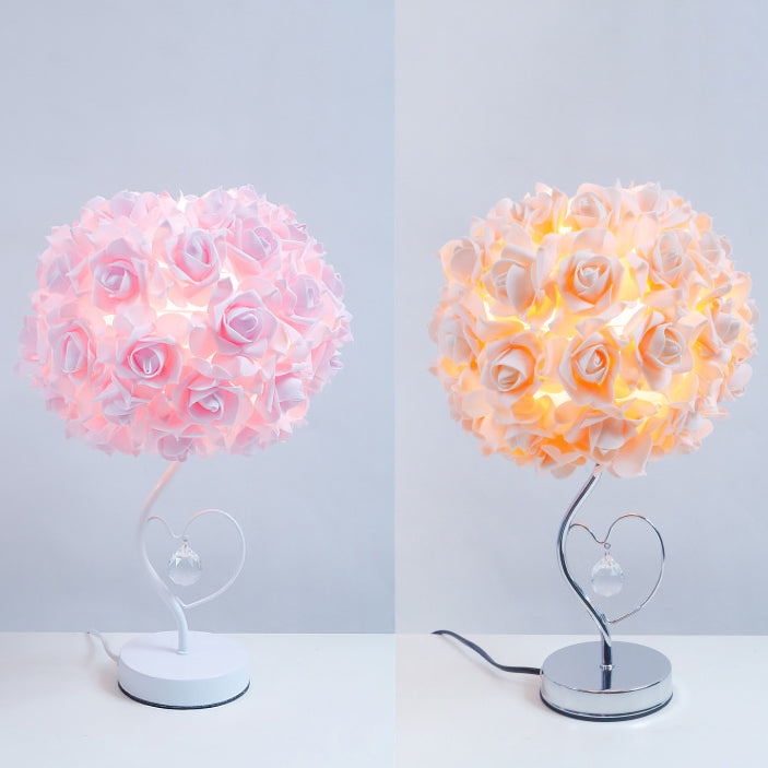 Frendorf | Roseva Art Deco Tischlampe | Stoff-Rosenschirm | Elegante Beleuchtung | Schlafzimmer Dekoration