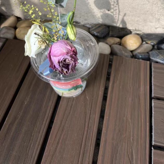 Frendorf | Deck Planke Loose Lay Holzfußbodenfliesen Garten Außenfußboden