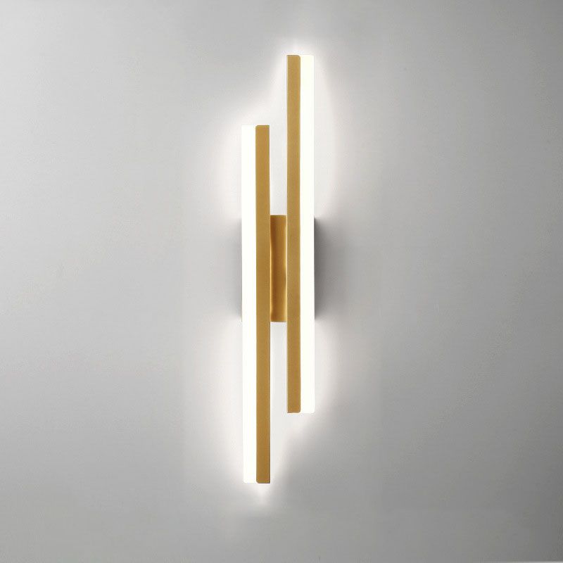 Alana Moderne LED Wandleuchte - Elegante Schwarz/Goldene Wandbeleuchtung für Wohnzimmer und Schlafzimmer