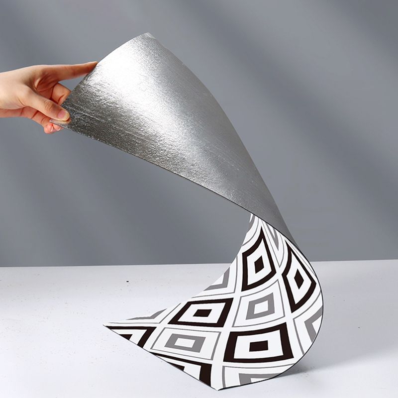Frendorf | Modern Mosaic Tile Arabesque Print Peel and Stick Backsplash Tile für die Küche