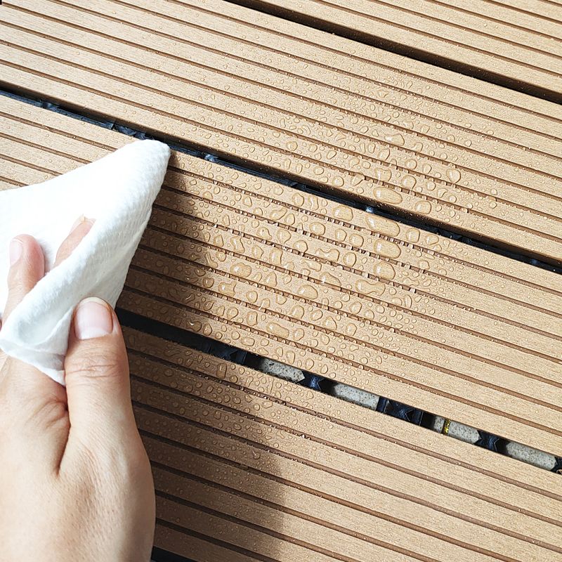 Frendorf | Modernes Kunststoffholz-Laminatplankendeck im Freien, schimmelresistentes Laminat