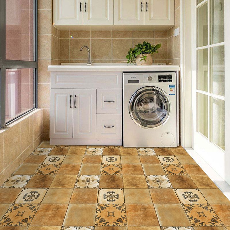 Frendorf | Quadrat Peel & Stick Vinylboden 24" x 24" x 4,6mm PVC-Boden